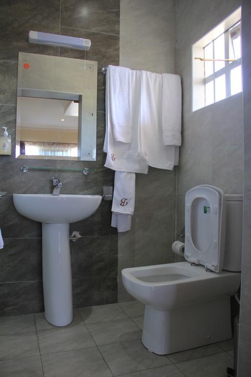 Brownie'S Guesthouse Lake Elementaita Номер фото