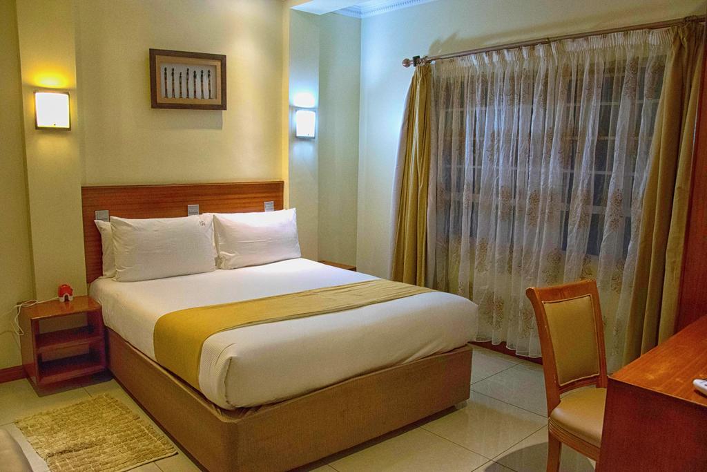 Brownie'S Guesthouse Lake Elementaita Экстерьер фото