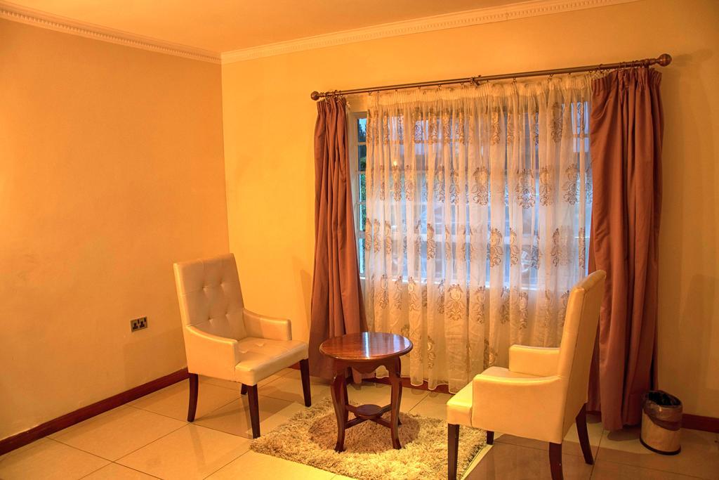 Brownie'S Guesthouse Lake Elementaita Экстерьер фото