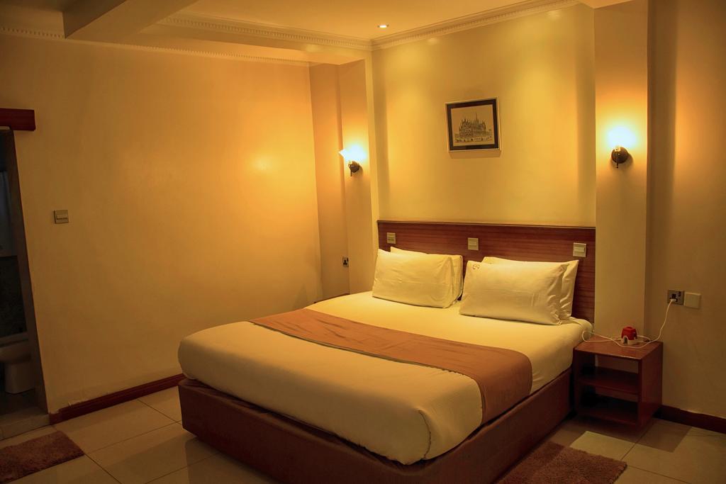 Brownie'S Guesthouse Lake Elementaita Экстерьер фото